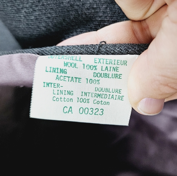 VINTAGE | union made fur collar long trench lined coat - Picture 7 of 11